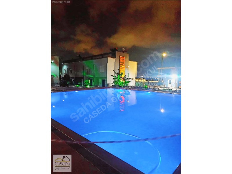 Kemerağzı mahallesinde satılık villa