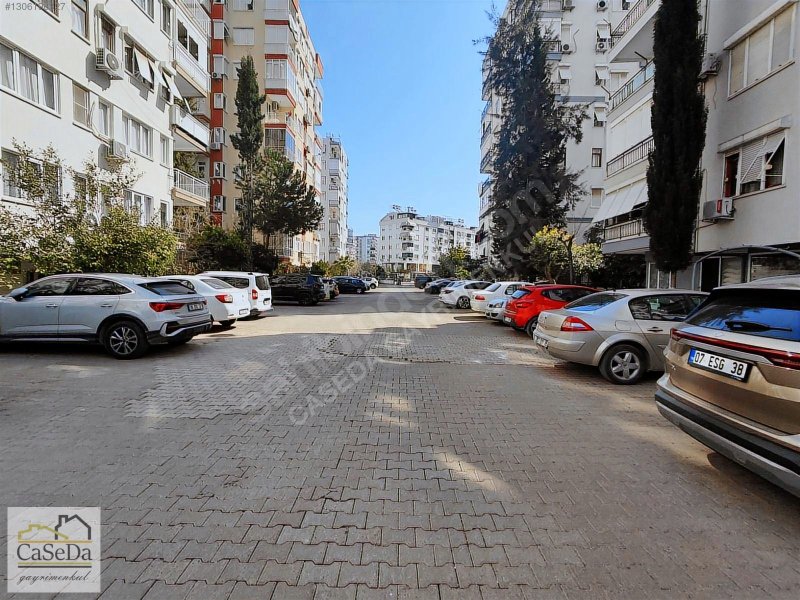 Uncalı sitelerde Ferah 3+1 katta geniş daire